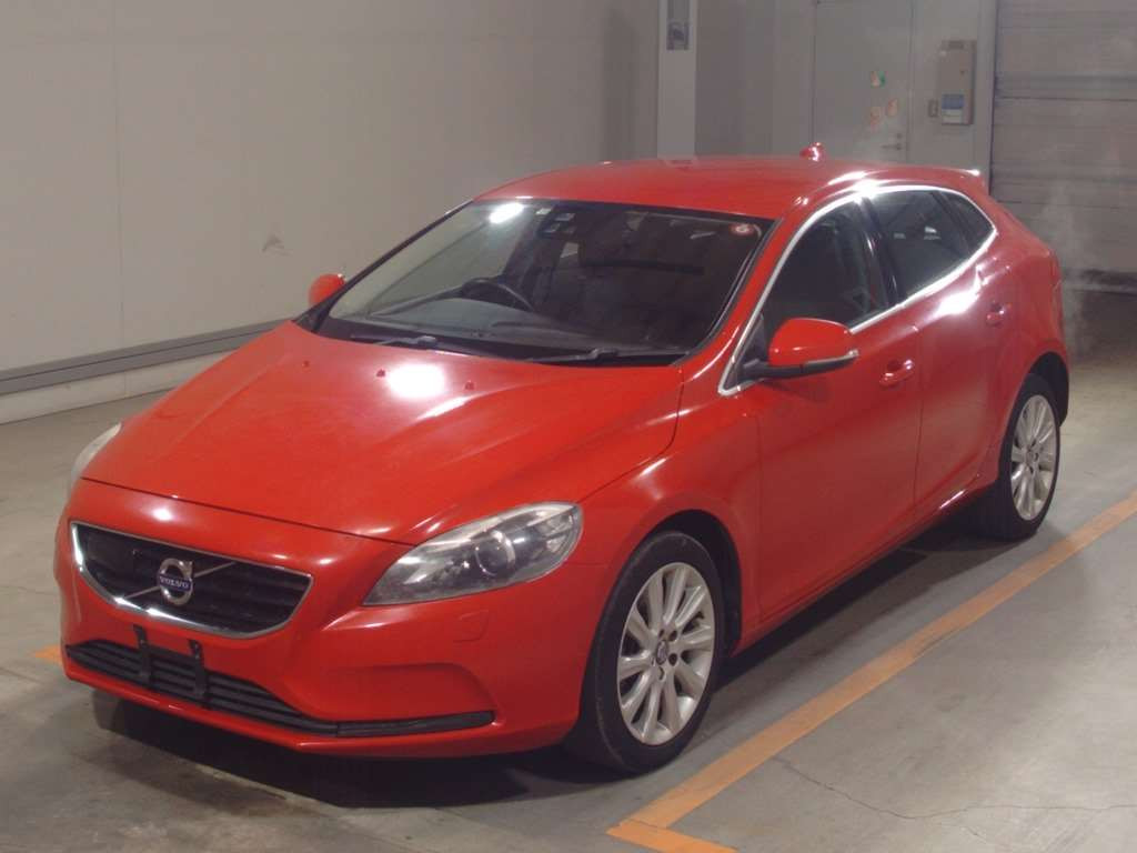 2015 Volvo V40 MB4154T[0]