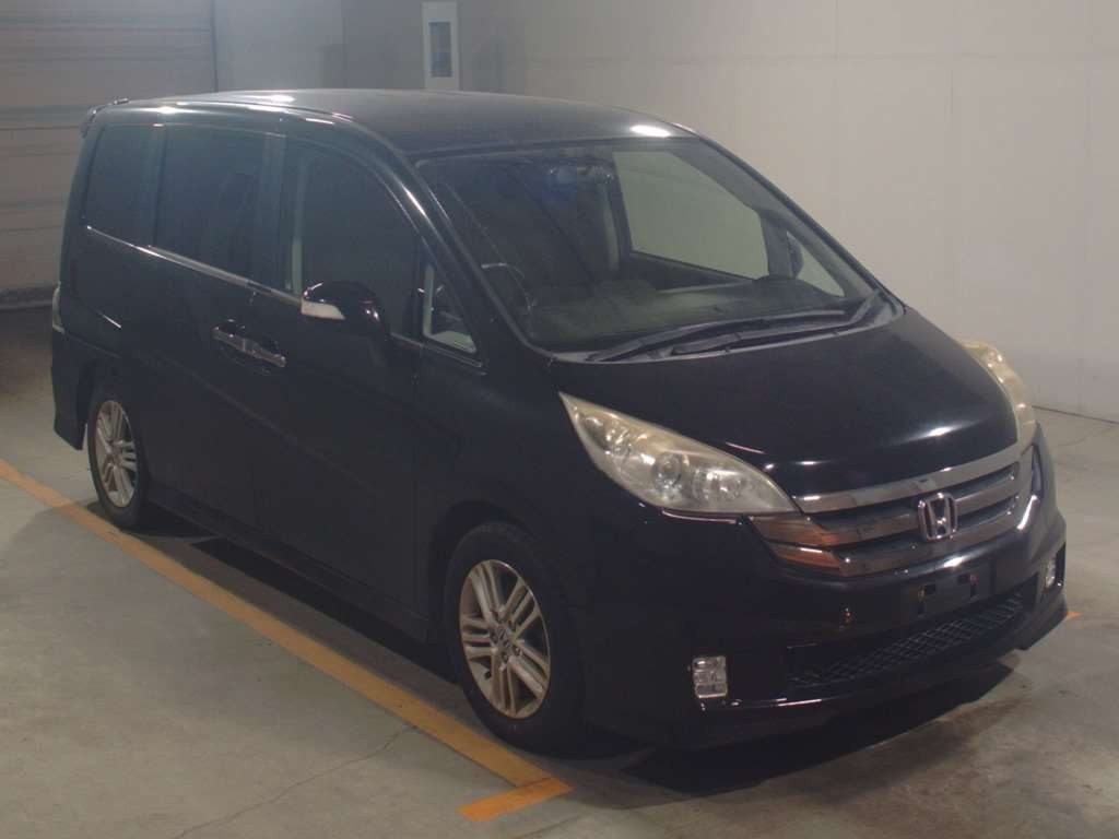 2008 Honda Step WGN RG1[2]