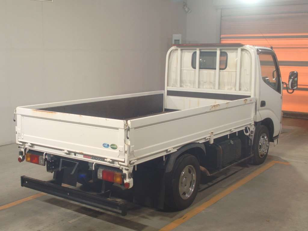 2009 Hino DUTRO XZU308M[1]