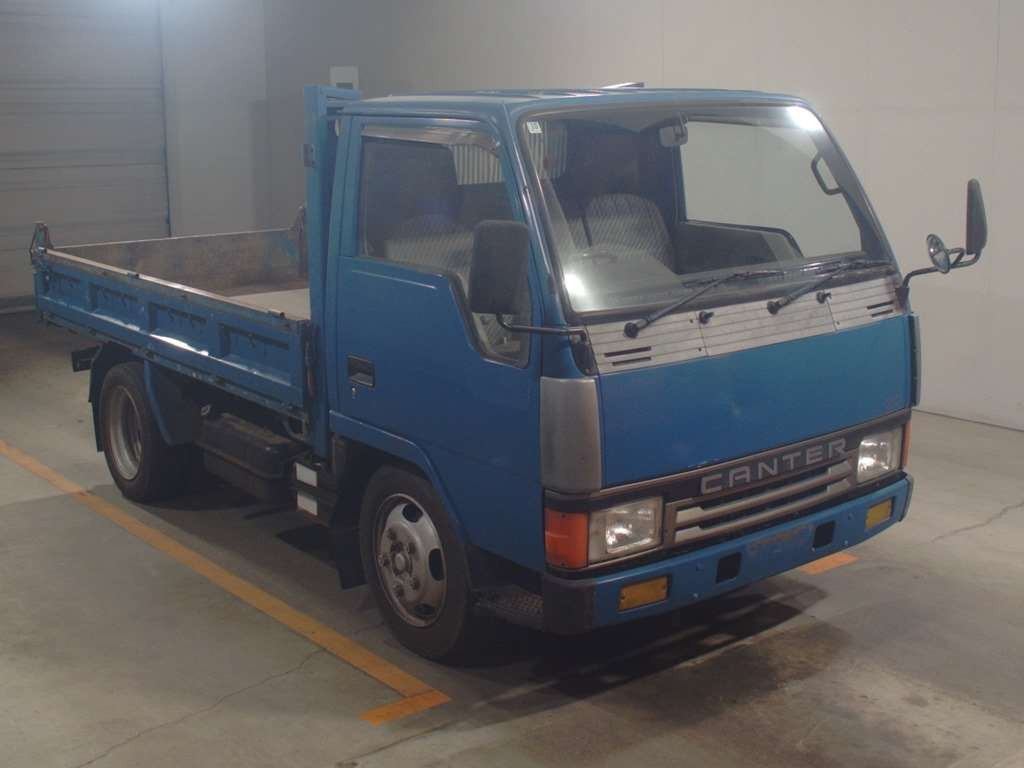 1990 Mitsubishi Fuso Canter FE305BD[2]