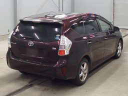 2013 Toyota Prius alpha