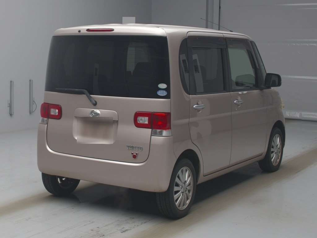 2011 Daihatsu Tanto L375S[1]