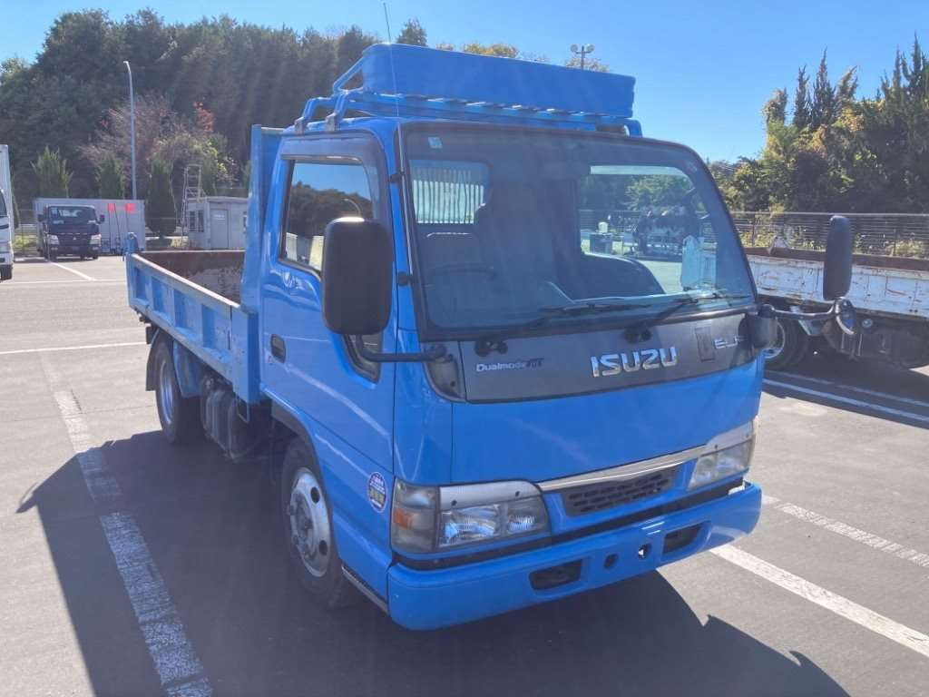 2004 Isuzu Elf Truck NKR81ED[2]