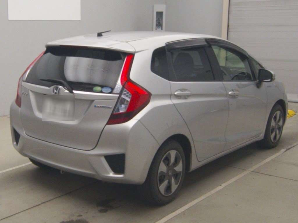 2016 Honda Fit Hybrid GP5[1]