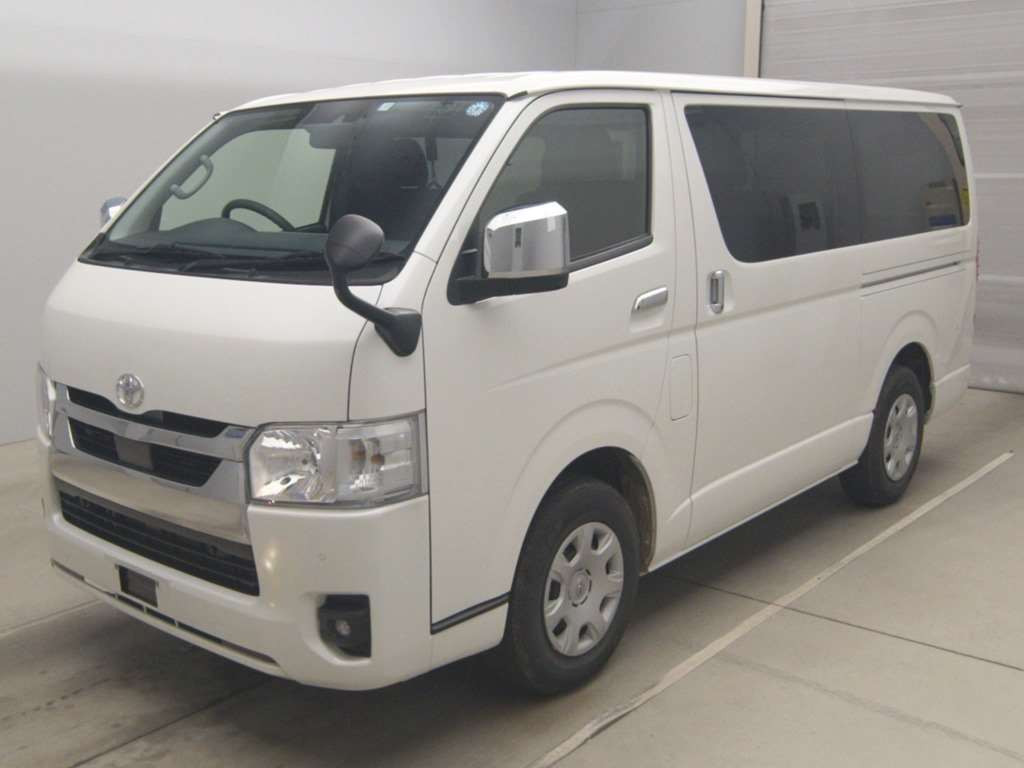 2022 Toyota Hiace Van GDH201V[0]