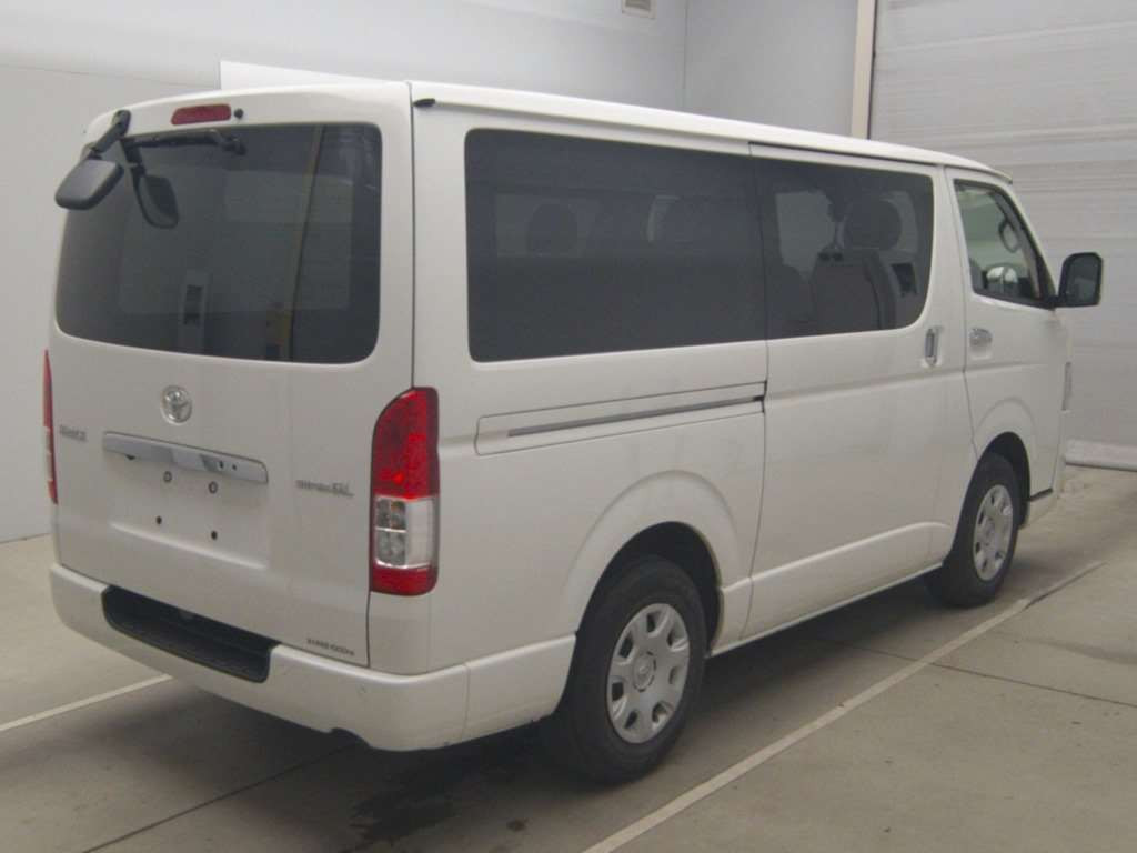 2022 Toyota Hiace Van GDH201V[1]