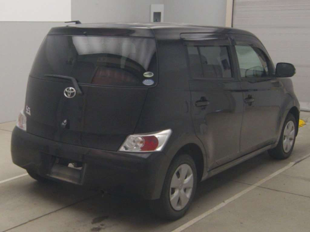 2009 Toyota bB QNC20[1]