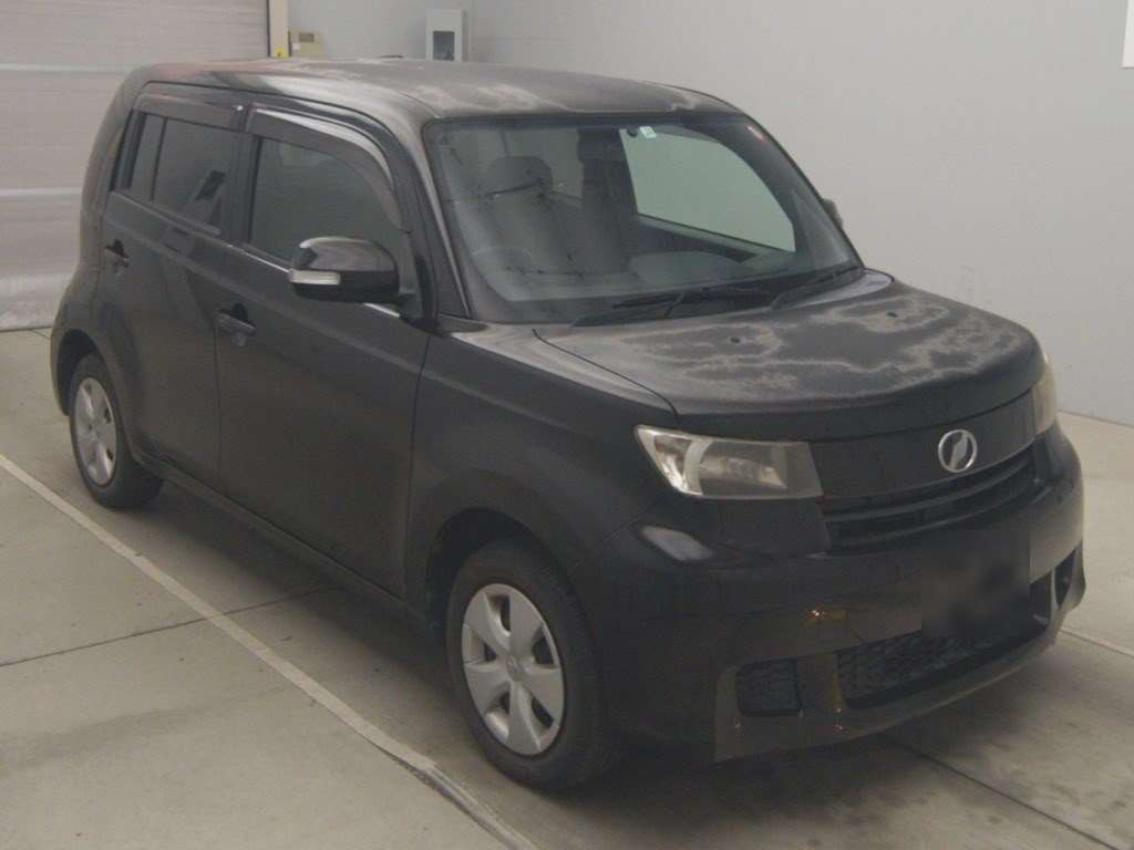 2009 Toyota bB QNC20[2]