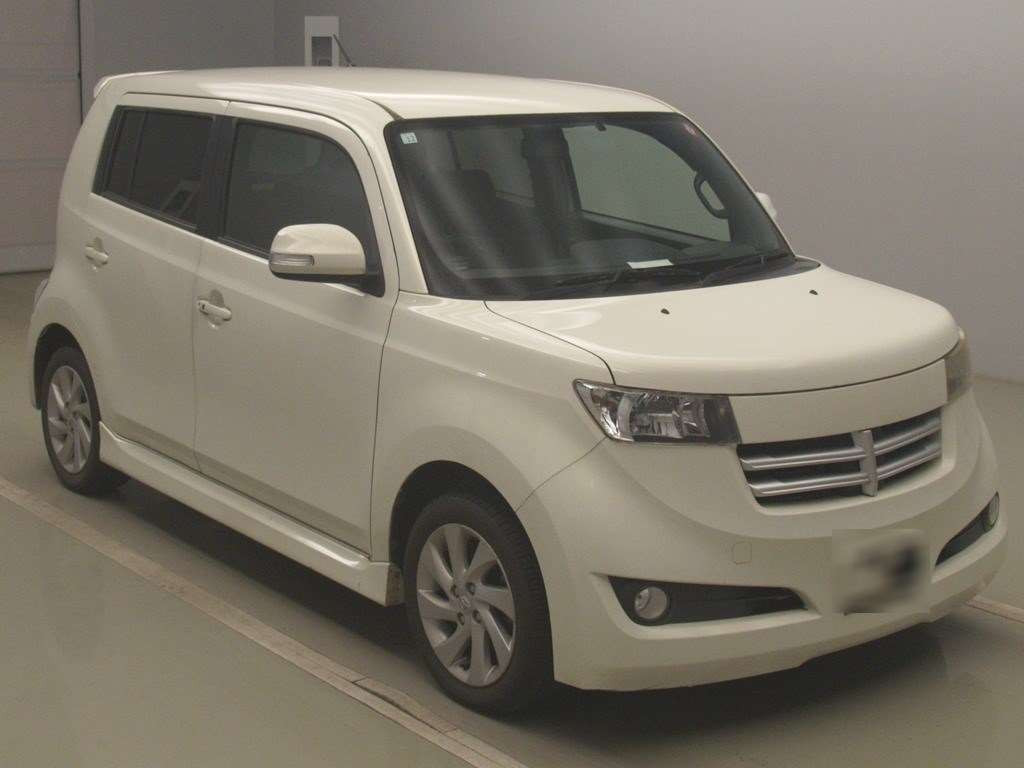 2010 Toyota bB QNC21[2]