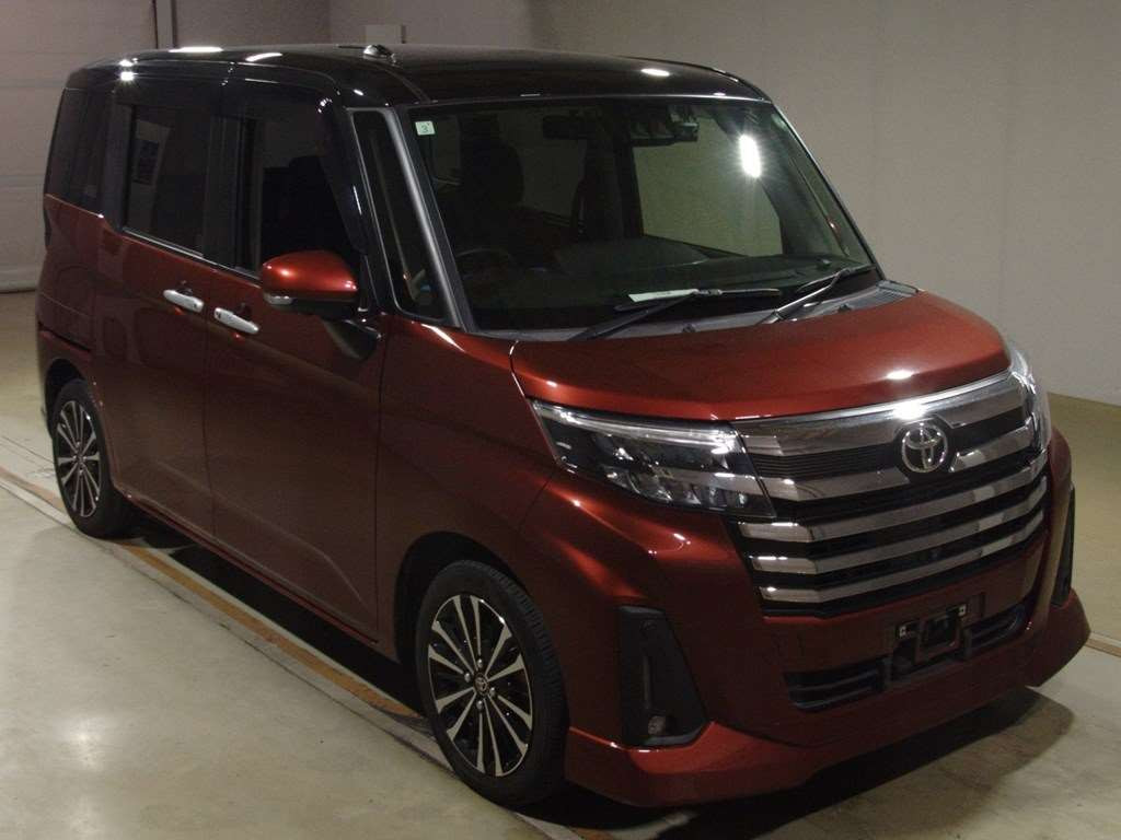 2021 Toyota Roomy M900A[2]