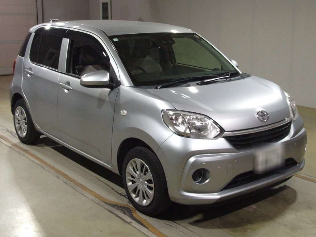 2020 Toyota Passo M700A[2]