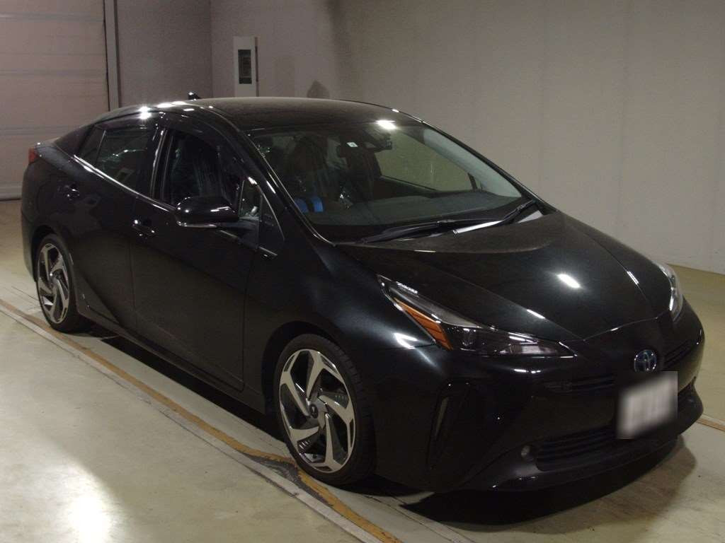 2022 Toyota Prius ZVW51[2]