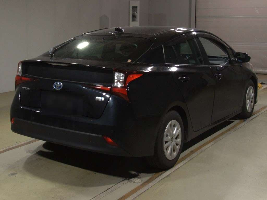 2021 Toyota Prius ZVW51[1]