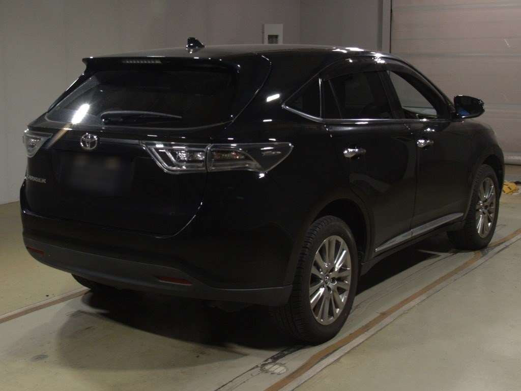 2016 Toyota Harrier ZSU60W[1]