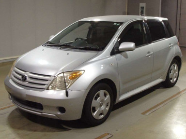 2006 Toyota IST