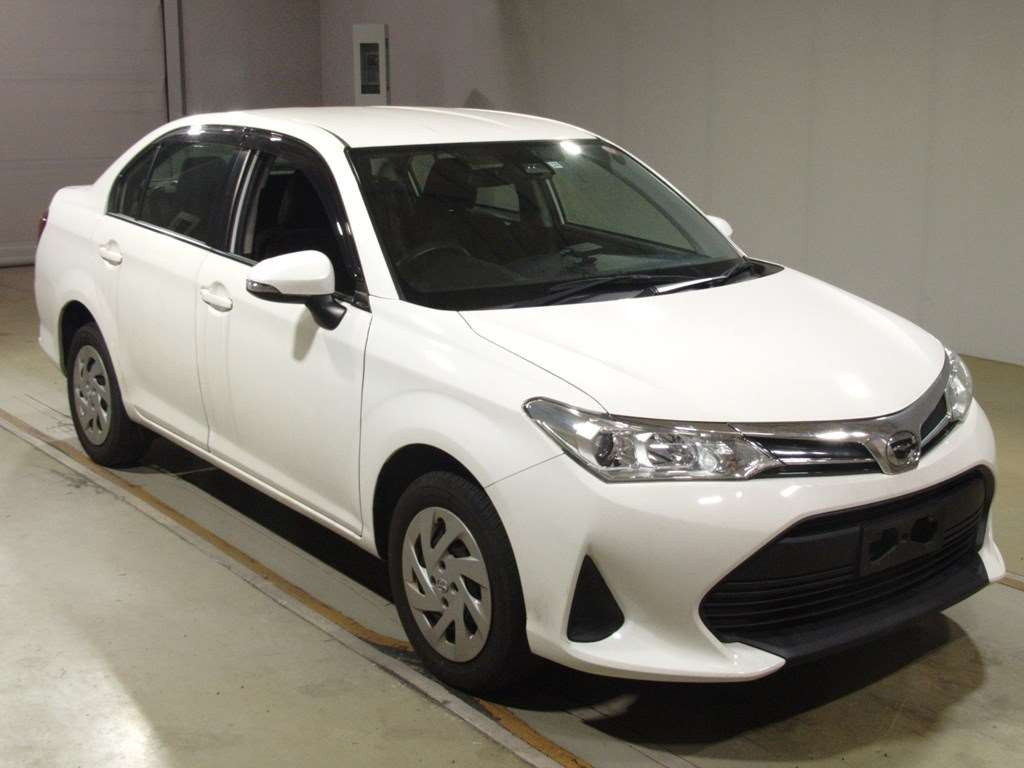 2019 Toyota Corolla Axio NZE164[2]