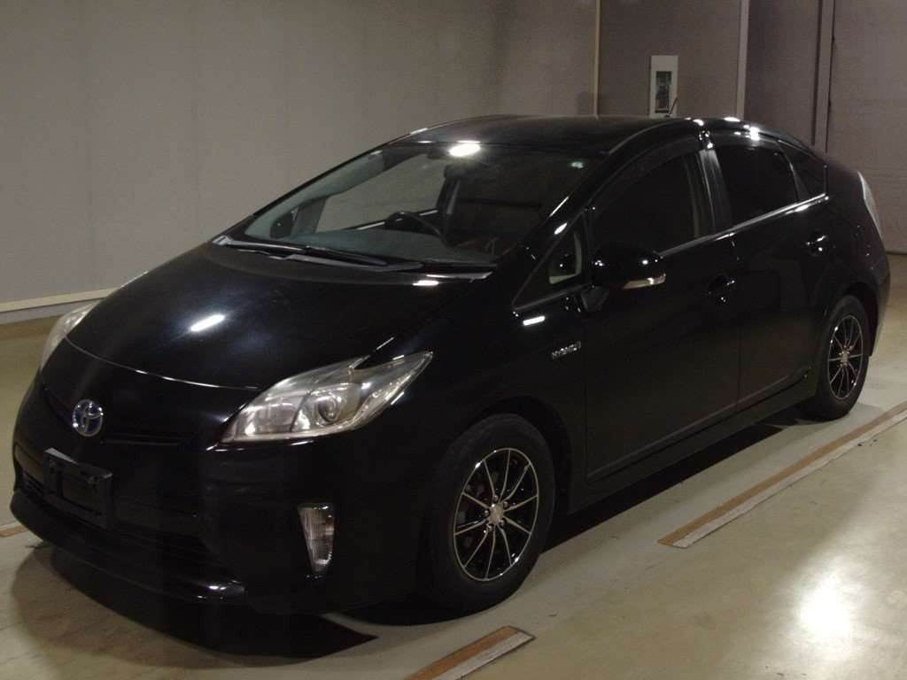 2015 Toyota Prius ZVW30[0]