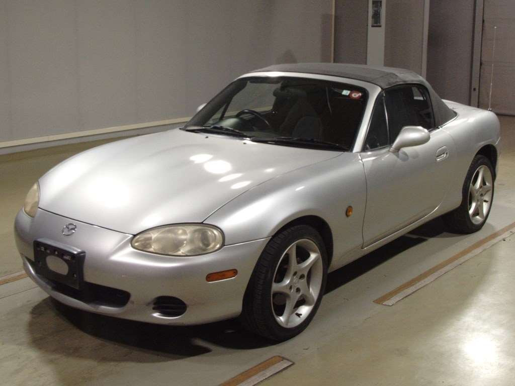 2004 Mazda Roadster NB6C[0]