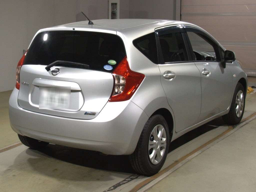 2014 Nissan Note E12[1]