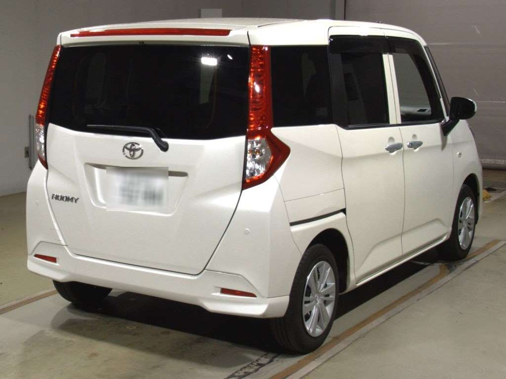 2022 Toyota Roomy M910A[1]