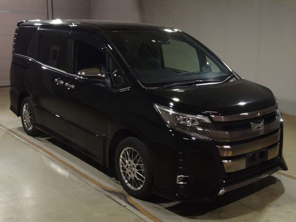 2021 Toyota Noah ZWR80W[2]