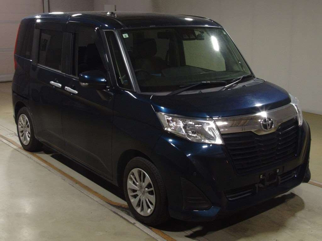 2019 Toyota Roomy M900A[2]