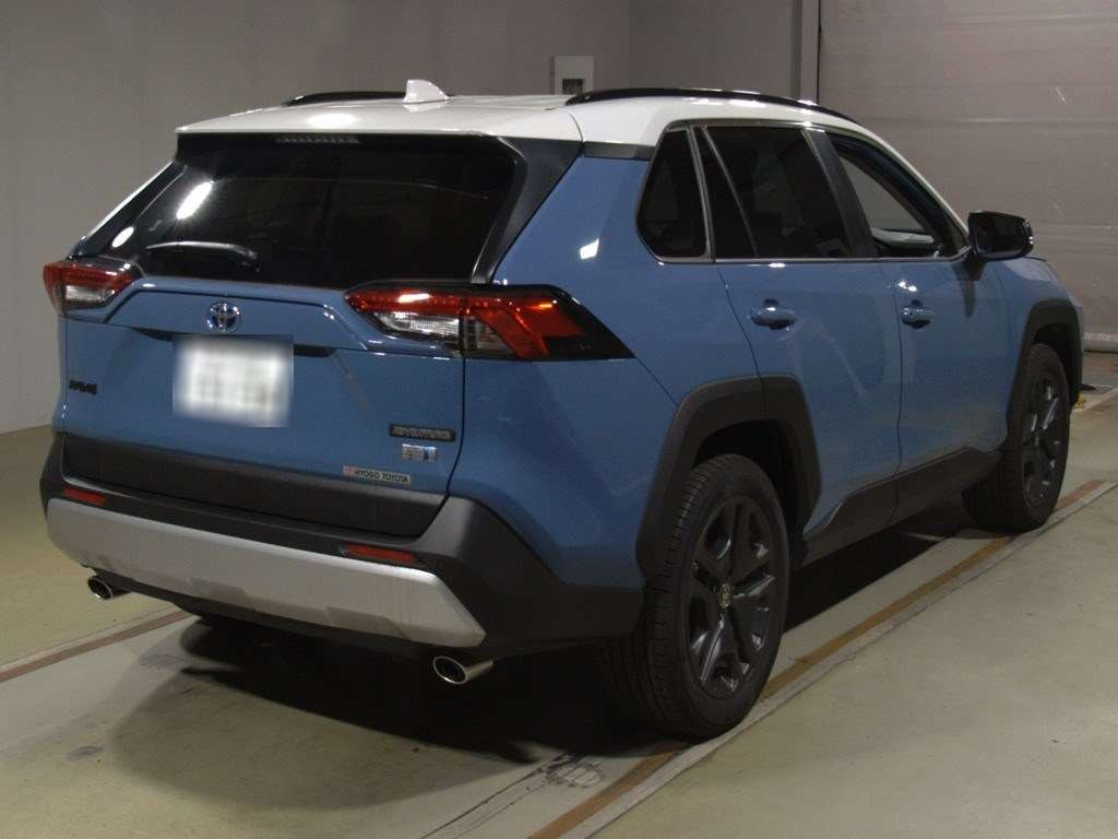 2023 Toyota RAV4 AXAH54[1]