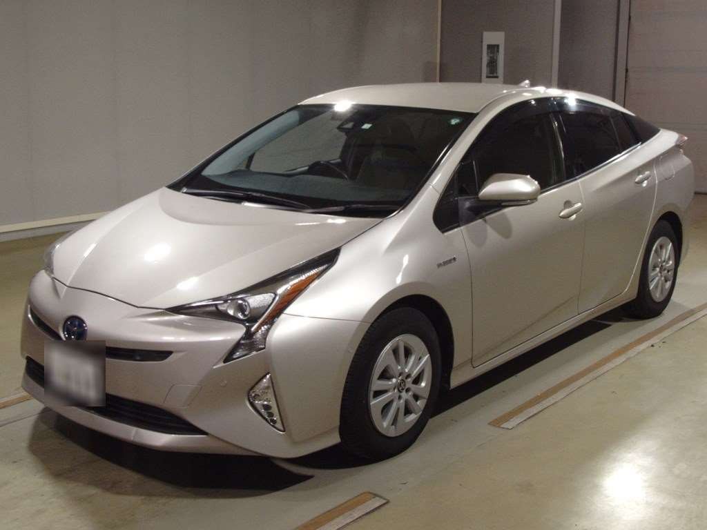 2018 Toyota Prius ZVW50[0]