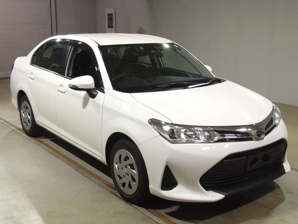 2019 Toyota Corolla Axio NRE161[2]