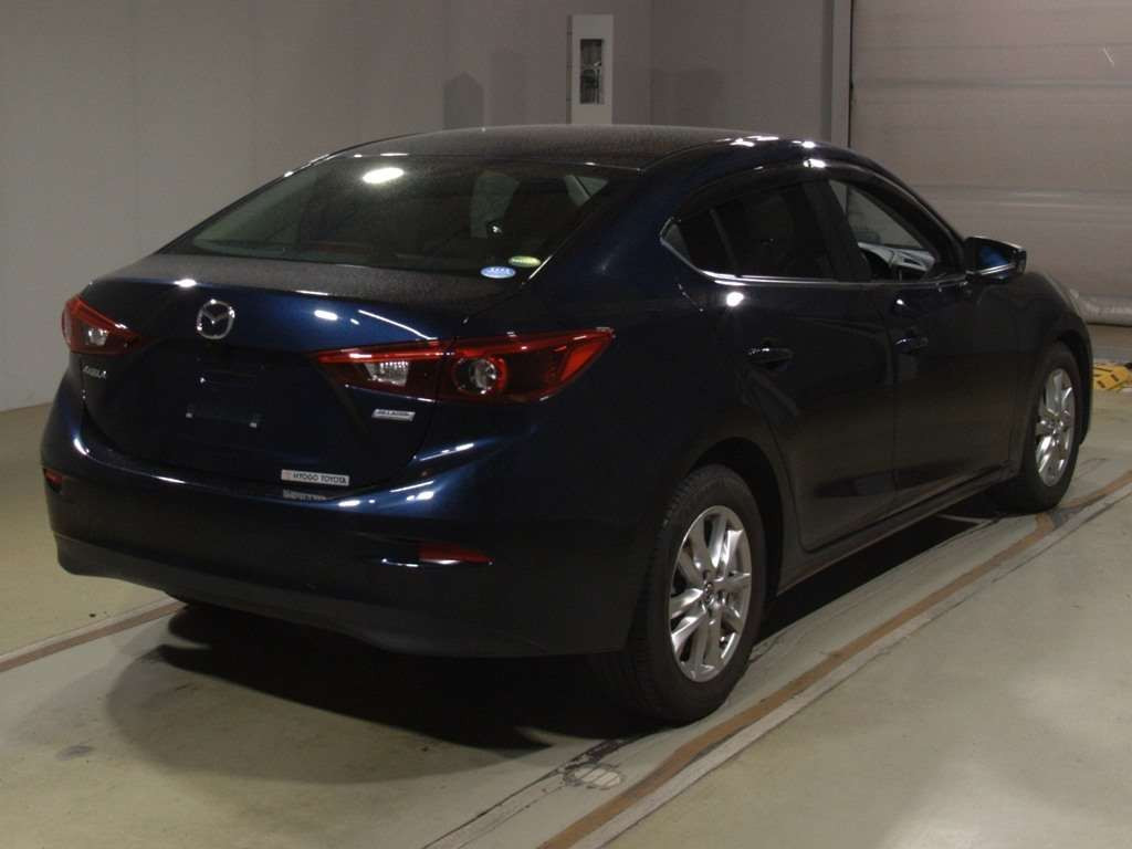 2015 Mazda Axela BM5FP[1]