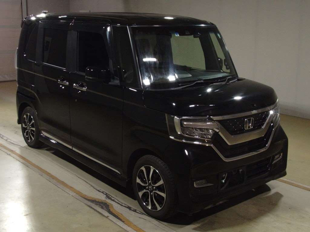 2019 Honda N-BOX CUSTOM JF3[2]