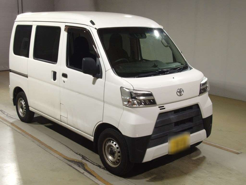 2019 Toyota Pixis Van S321M[2]