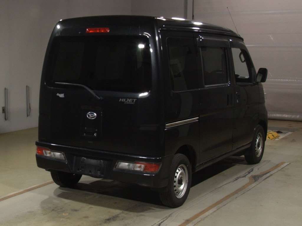 2021 Daihatsu Hijet Cargo S321V[1]