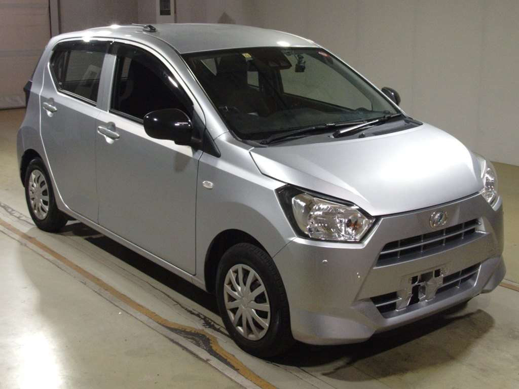 2021 Daihatsu Mira es LA350S[2]