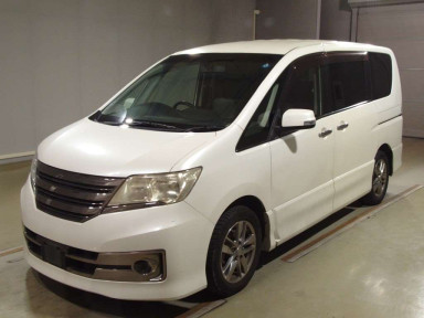 2011 Nissan Serena