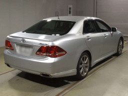 2008 Toyota Crown