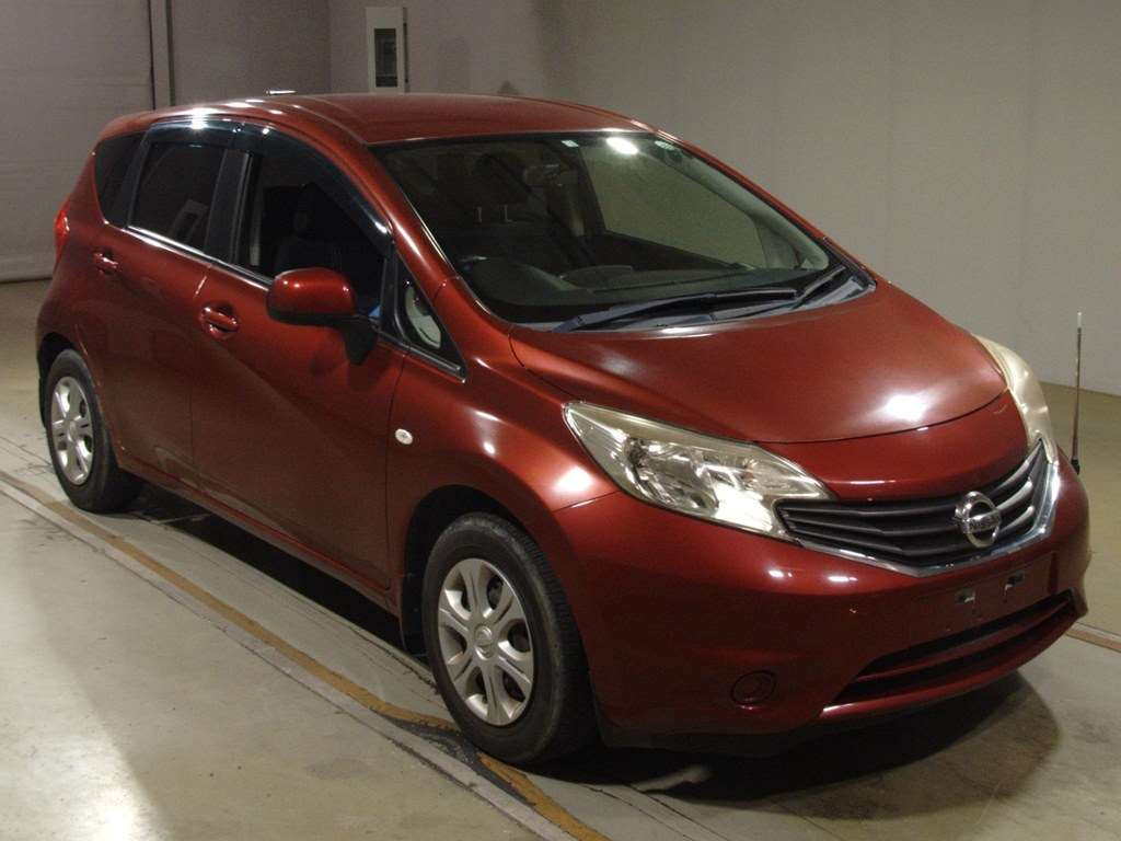 2014 Nissan Note E12[2]