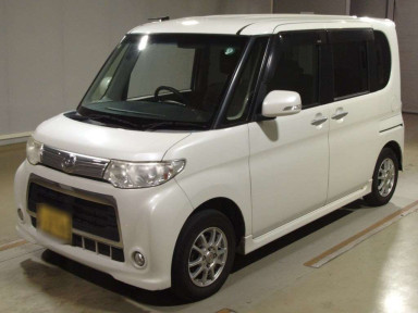 2012 Daihatsu Tanto Custom