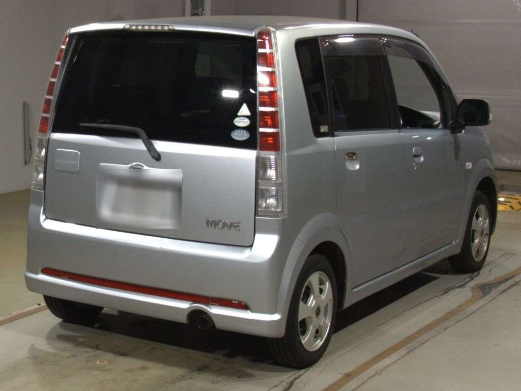 2005 Daihatsu Move L150S[1]