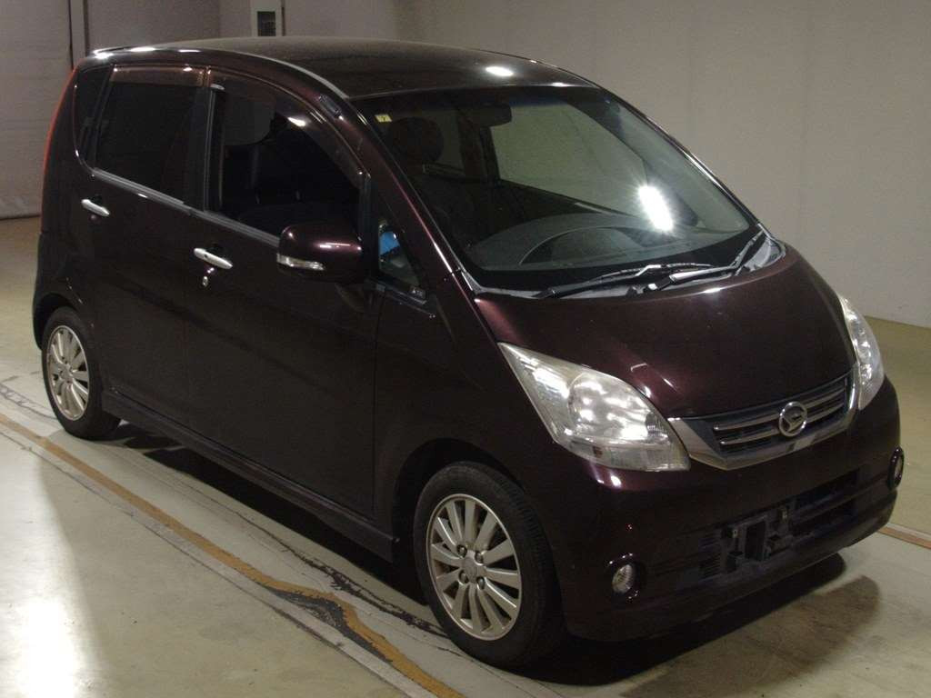 2010 Daihatsu Move L175S[2]