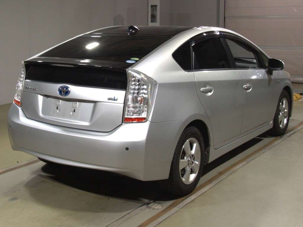 2009 Toyota Prius ZVW30[1]