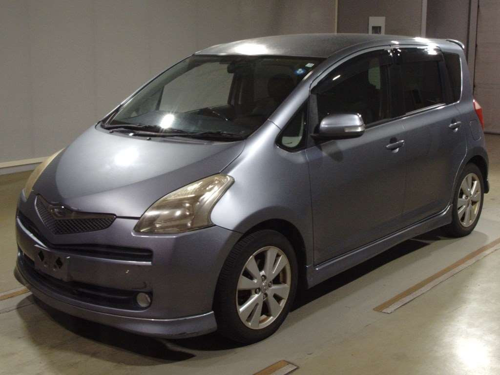 2005 Toyota Ractis NCP100[0]