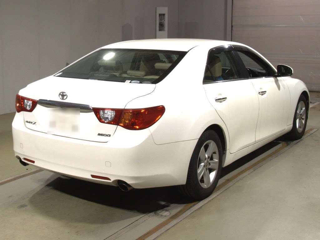 2010 Toyota Mark X GRX130[1]