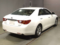 2010 Toyota Mark X