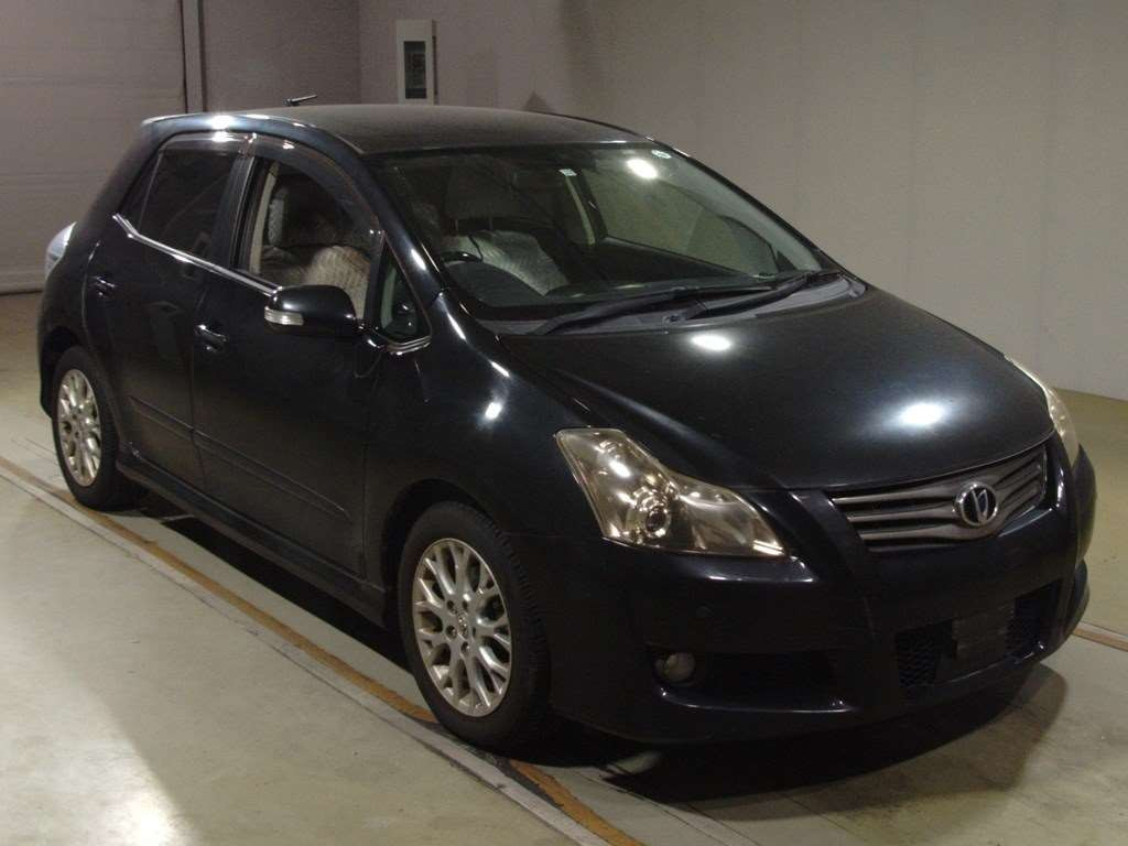 2007 Toyota Blade AZE156H[2]