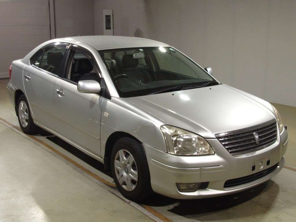 2002 Toyota Premio ZZT240[2]