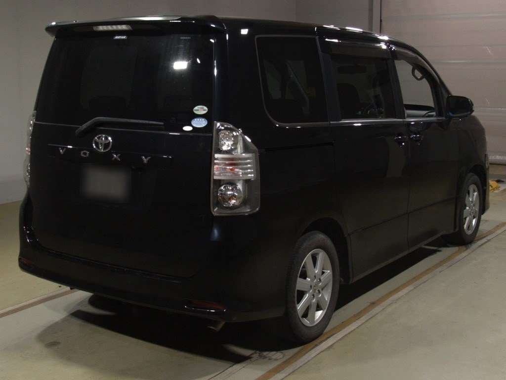 2008 Toyota Voxy ZRR70W[1]