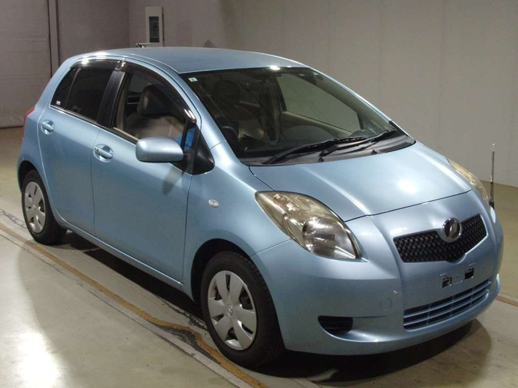 2007 Toyota Vitz KSP90[2]