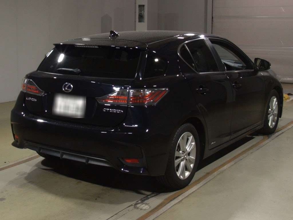 2014 Lexus CT ZWA10[1]