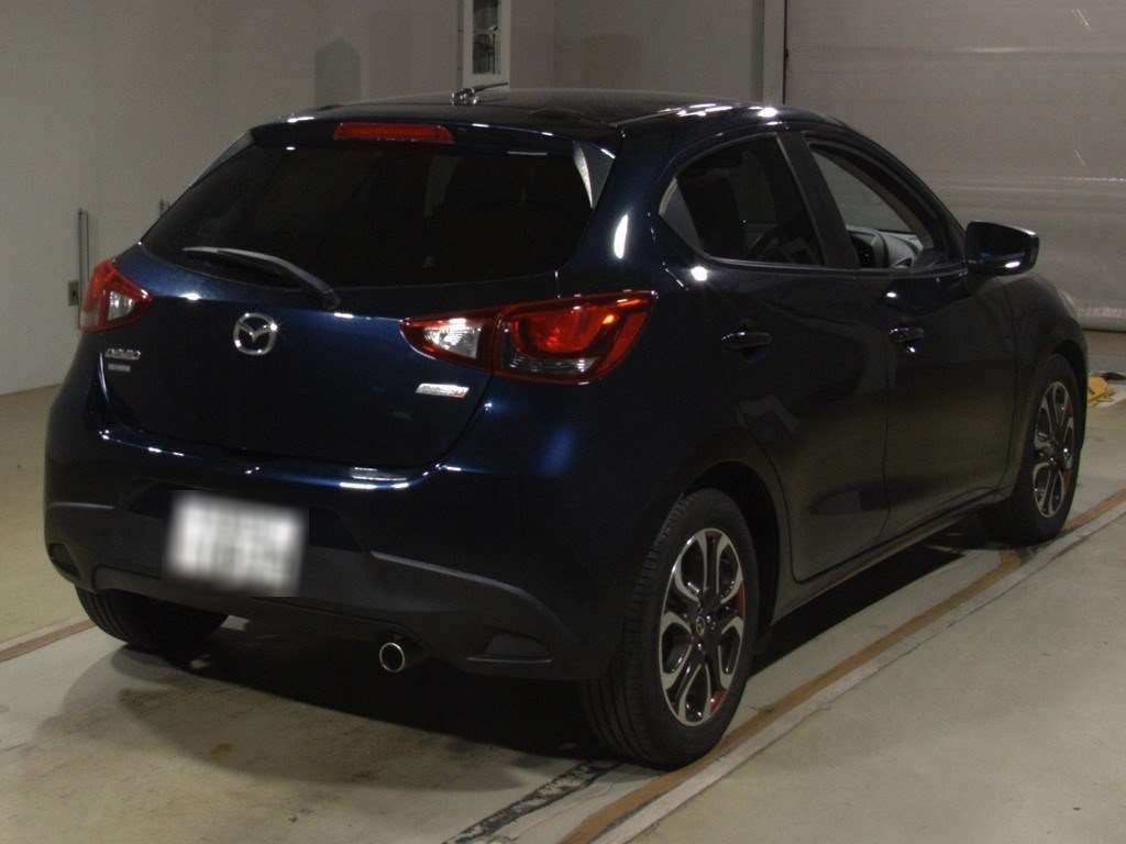 2014 Mazda Demio DJ5FS[1]